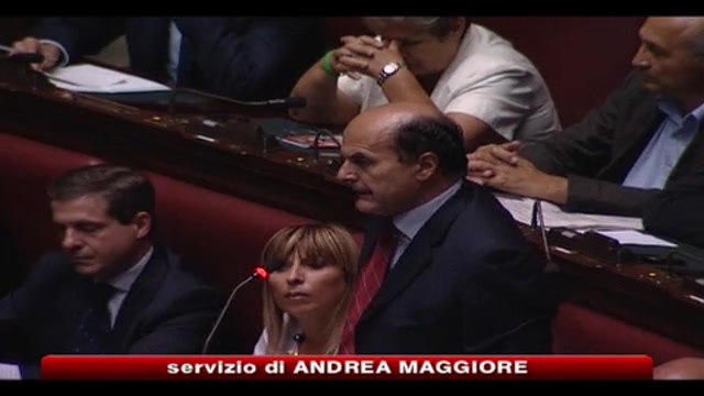 L'opposizione esorta Berlusconi a dimettersi