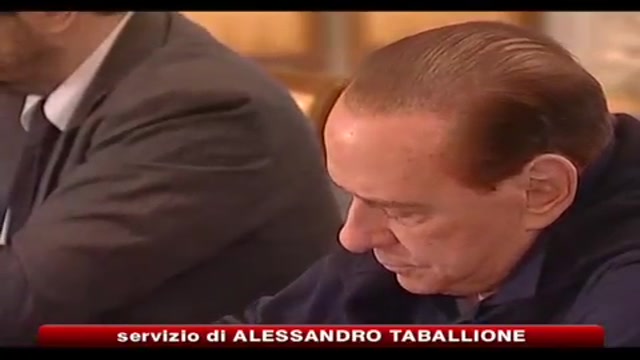 Berlusconi: terzo polo vuole governare con la sinistra