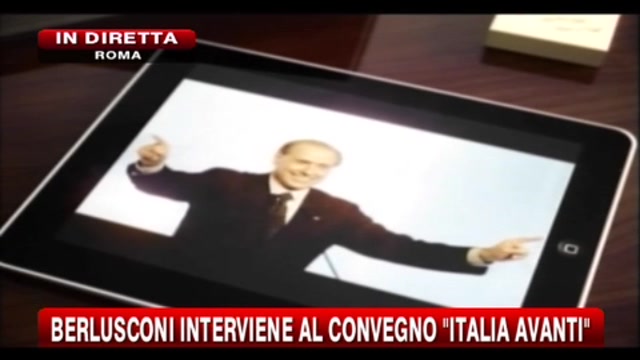 Berlusconi interviene al convegno italia avanti