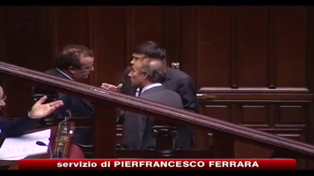 Bocchino: se Berlusconi si dimette, reincarico 72 ore dopo
