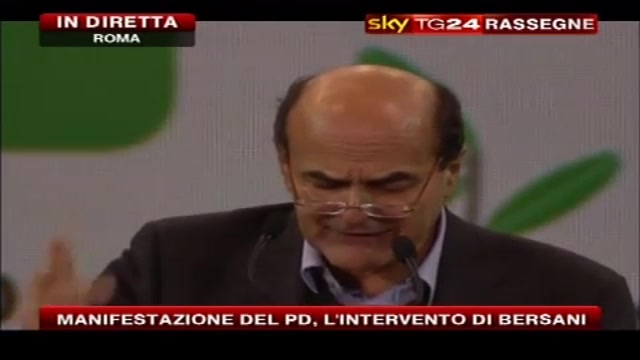 4- Manifestazione PD, Bersani: vogliamo bene a quelli che il pane se lo sudano