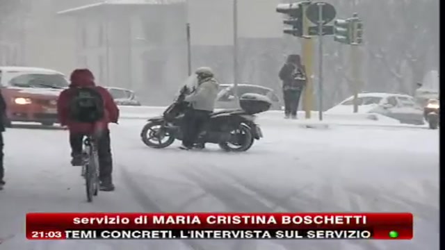 Maltempo, Firenze paralizzata da 30 centimetri di neve