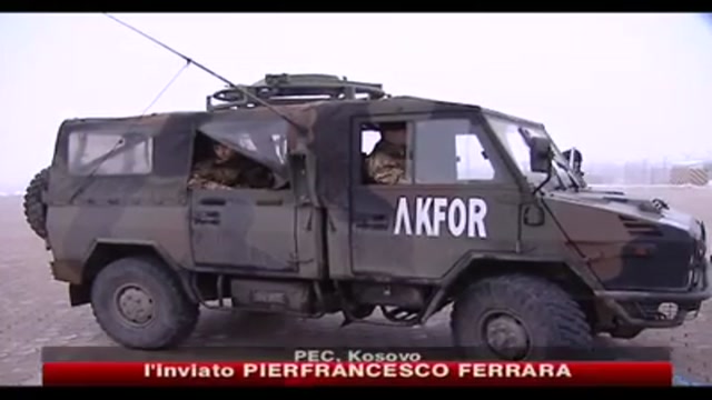 Fini in visita ai militari italiani in Kosovo