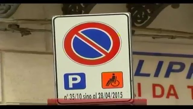 Palermo, metà pass auto per disabili intestati a defunti
