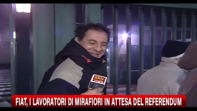 Fiat, i lavoratori di Mirafiori in attesa del referendum