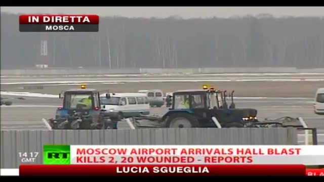 Mosca, kamikaze all'aeroporto Domodevo: 31 morti e 100 feriti