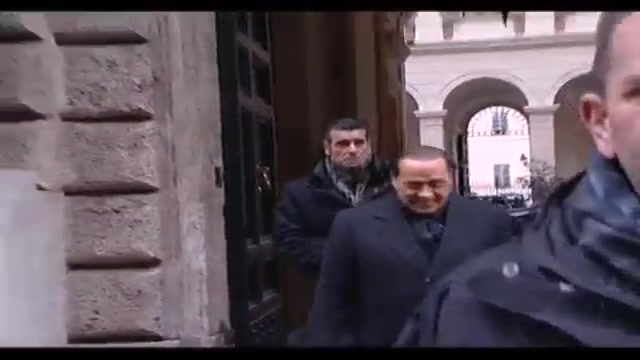 Berlusconi: non sono mai fuggito davanti ai magistrati