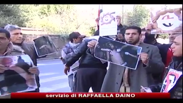 Roma, protesta davanti consolato egiziano
