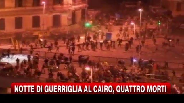 Notte di guerriglia al Cairo, almeno 5 morti