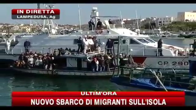 In corso nuovo sbarco di migranti sull'Isola