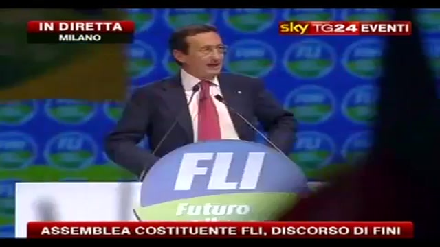 1 - Assemblea Costituente FLI, discorso di Fini: linea di futuro e libertà è unica