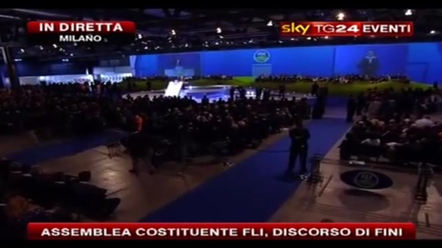 6 - Assemblea costituente FLI, discorso di Fini: serve bipolarismo diverso