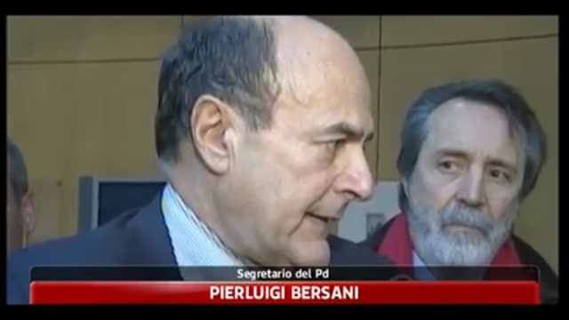 Libia, Bersani: Berlusconi tace perchè è compromesso