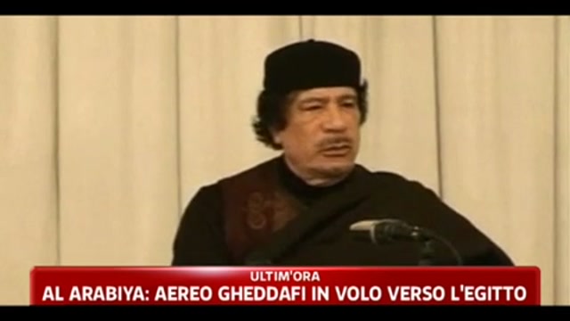 Aereo di Gheddafi in volo verso l'Egitto
