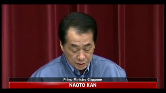 Giappone, Kan: incendio al reattore 4, allarme nucleare entro 30 km