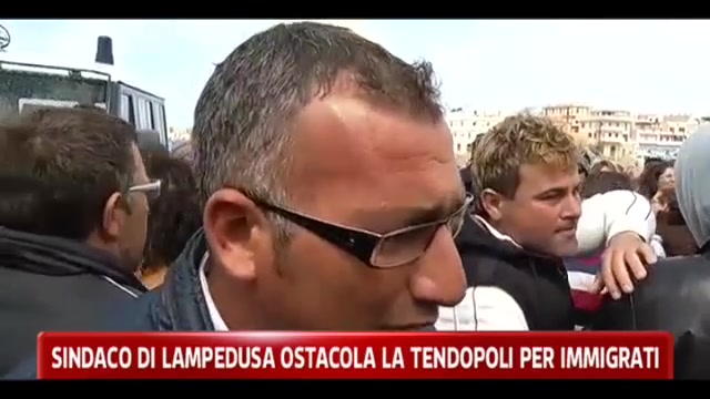Sindaco di Lampedusa ostacola la tendopoli per immigrati