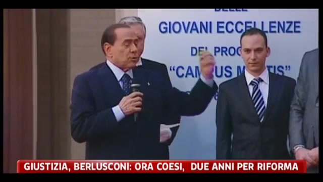 Berlusconi, per avere democrazia cambiare Costituzione