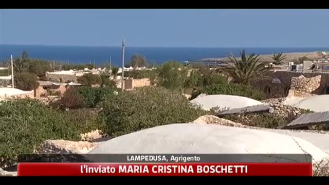 Lampedusa, anche gli ultimi minori hanno lasciato l' isola