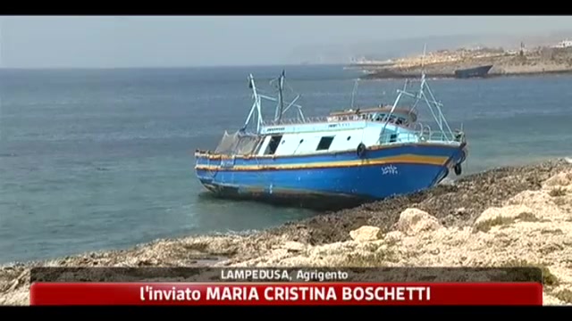 Lampedusa, barcone sugli scogli, 3 cadaveri in mare