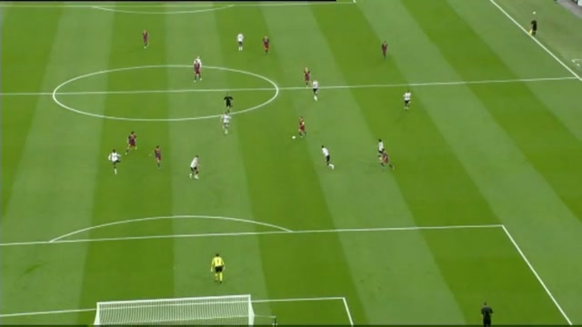 Barcellona - Manchester United, gol di Pedro Rodriguez (27')