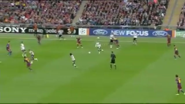 Barcellona - Manchester United, gol di Rooney (34')