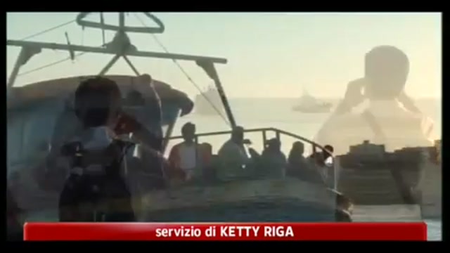 Lampedusa, sbarcati 840 migranti