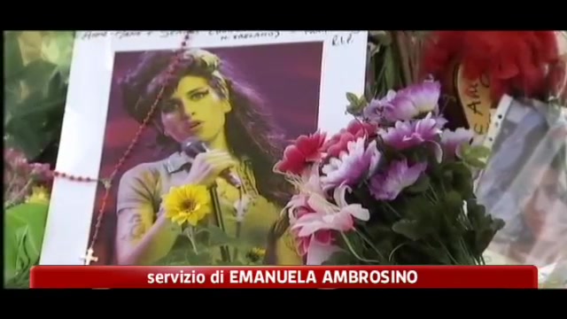 Amy Winehouse, oggi i funerali in forma privata in una sinagoga
