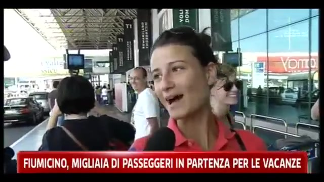 Fiumicino, migliaia di passeggeri in partenza per le vacanze