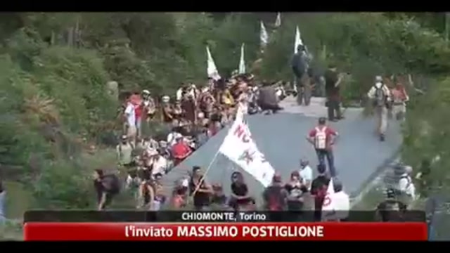 No Tav, marcia pacifica in Val di Susa