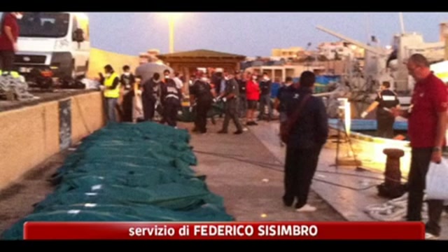 Lampedusa, barcone con 25 clandestini morti, identificati gli scafisti