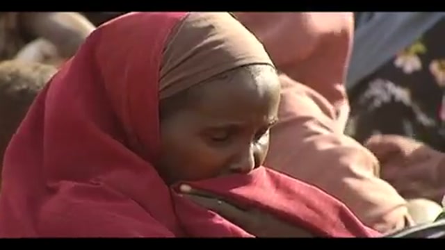 Emergenza siccità in Somalia, la vita nei campi profughi