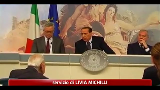 Berlusconi: non esiste ipotesi di voto anticipato al 2012