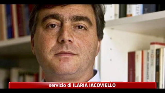 Telefonata a Lavitola, Berlusconi: resta all'estero
