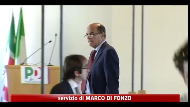 Crisi, Bersani: non c'è più tempo, Berlusconi si dimetta