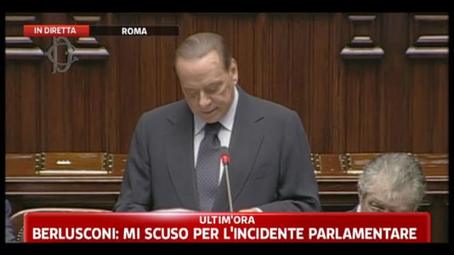 3 - Berlusconi chiede fiducia alla Camera