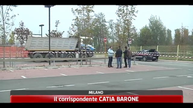 Milano, accoltellata donna 40enne in un parcheggio