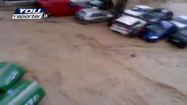 Alluvione Genova, video da You tube