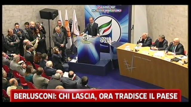 Berlusconi: chi lascia, ora tradisce il Paese