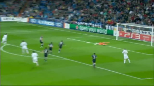 Real Madrid-Zagabria 4-0, gol di Ozil (20')
