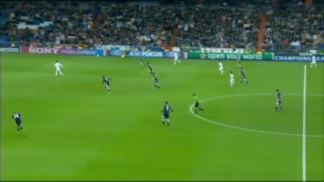 Real Madrid-Zagabria 5-0, gol di Jose Callejon (49')