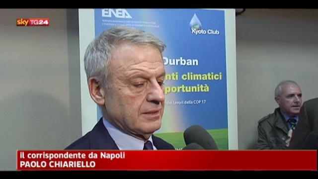 Rifiuti Napoli, da UE ok due mesi moratoria