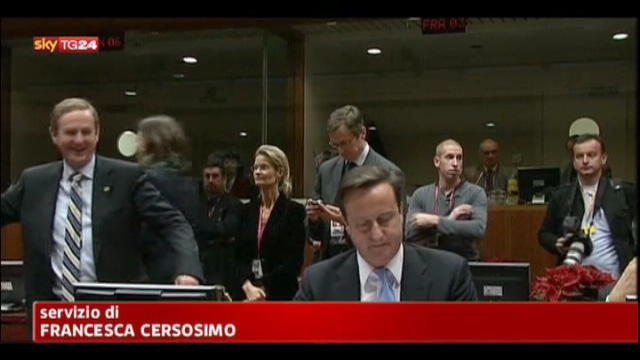 Il vicepremier Clegg critica la decisione di Cameron