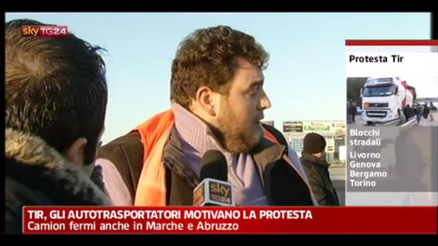 Marche e Abruzzo, autotrasportatori motivano la protesta