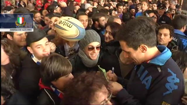 Bagno di folla per gli azzurri del rugby