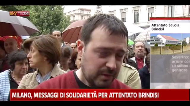 Milano, messaggi di solidarietà per attentato brindisi