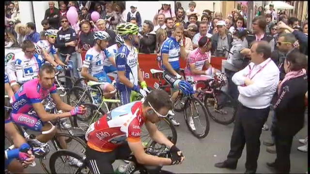 Giro d'Italia 2012, 14a tappa: vince Amador