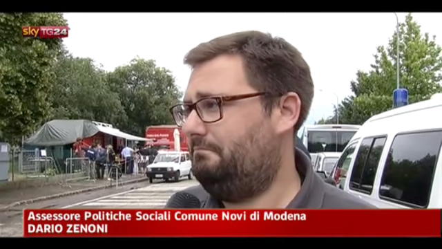 Novi di Modena, assessore: il municipio a rischio crollo