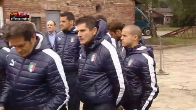 Effetto Notte- Nazionale italiana calcio visita Auschwitz