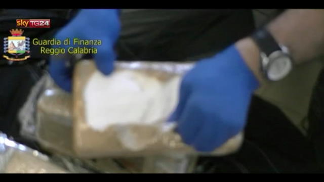 Sequestro droga a Gioia Tauro, trovati 630 kg di coca