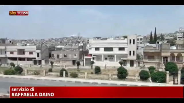 Massacro in Siria, a Homs migliaia sotto le bombe